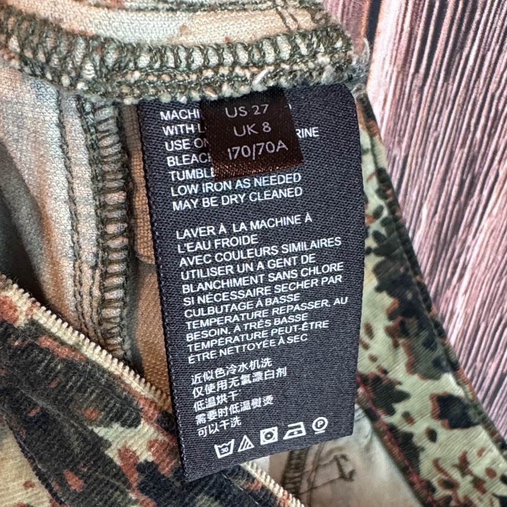 Pilcro Floral Faux Camouflage Button Pants - Picture 11 of 11